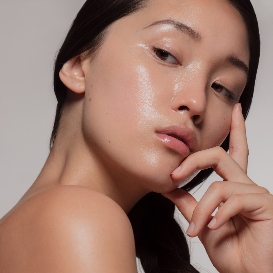 Glow Boosting Serum | Radiance-Enhancing, Skin Brightening & Anti-Aging Serum for Glowing Skin