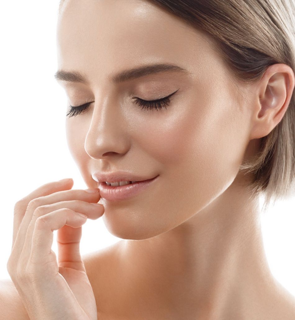 Pro Dermaplaning Tool | Precision Facial Exfoliator for Smooth, Radiant Skin & Peach Fuzz Removal